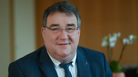 Regierungspräsident Mark Weinmeister Regierungspräsident Mark Weinmeister
