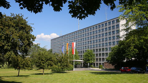 Gebäudeaufnahme des Regierungspräsidiums Kassel, Am Alten Stadtschloss