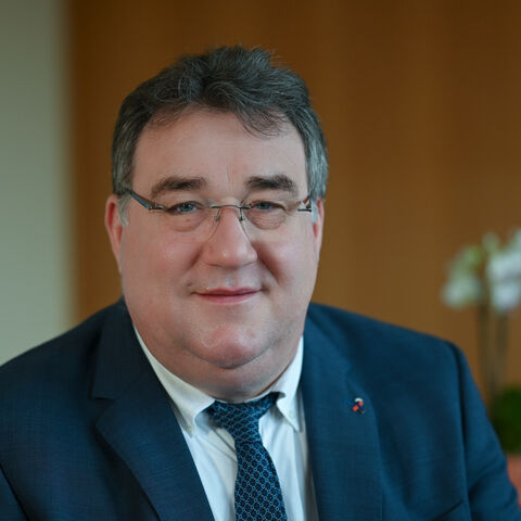 Regierungspräsident Mark Weinmeister Regierungspräsident Mark Weinmeister
